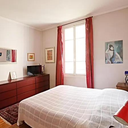 Appartement My Beautiful House With A Garden In Parijs